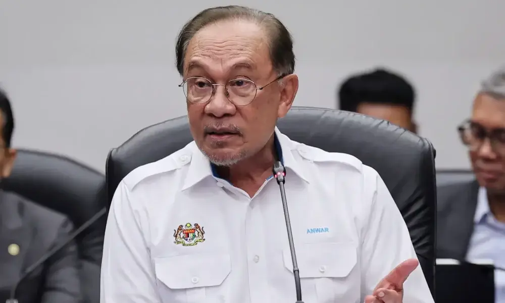 Menteri Berbeza Pendapat Tanda Kerajaan Retak? PM Anwar Tampil Buka Mulut